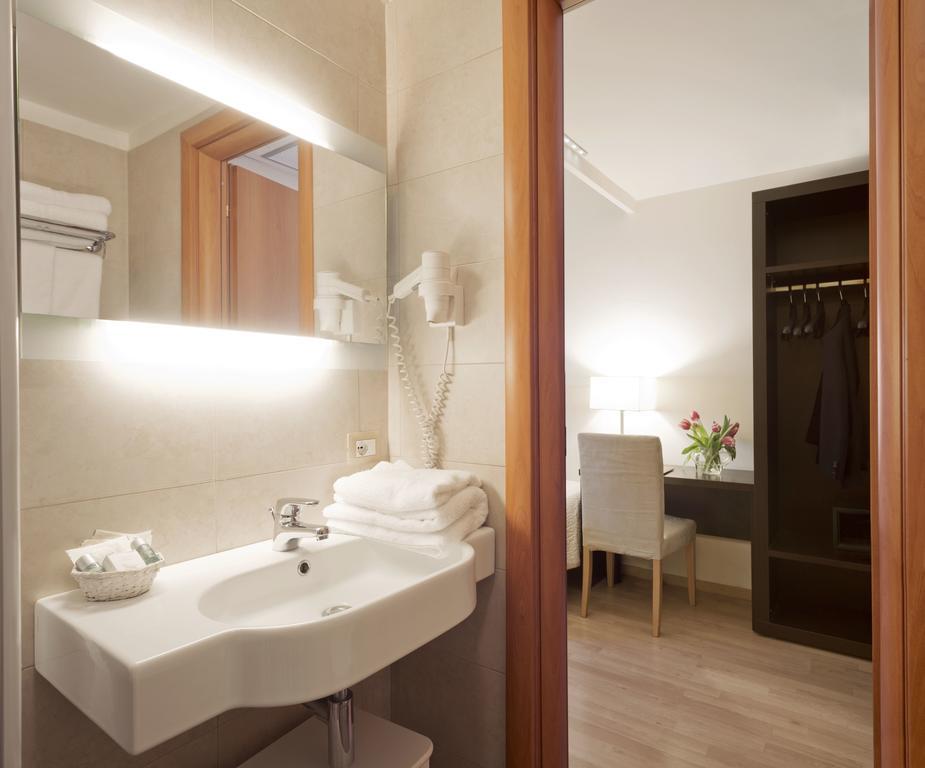 Hotel Aurora Pavia Zimmer foto
